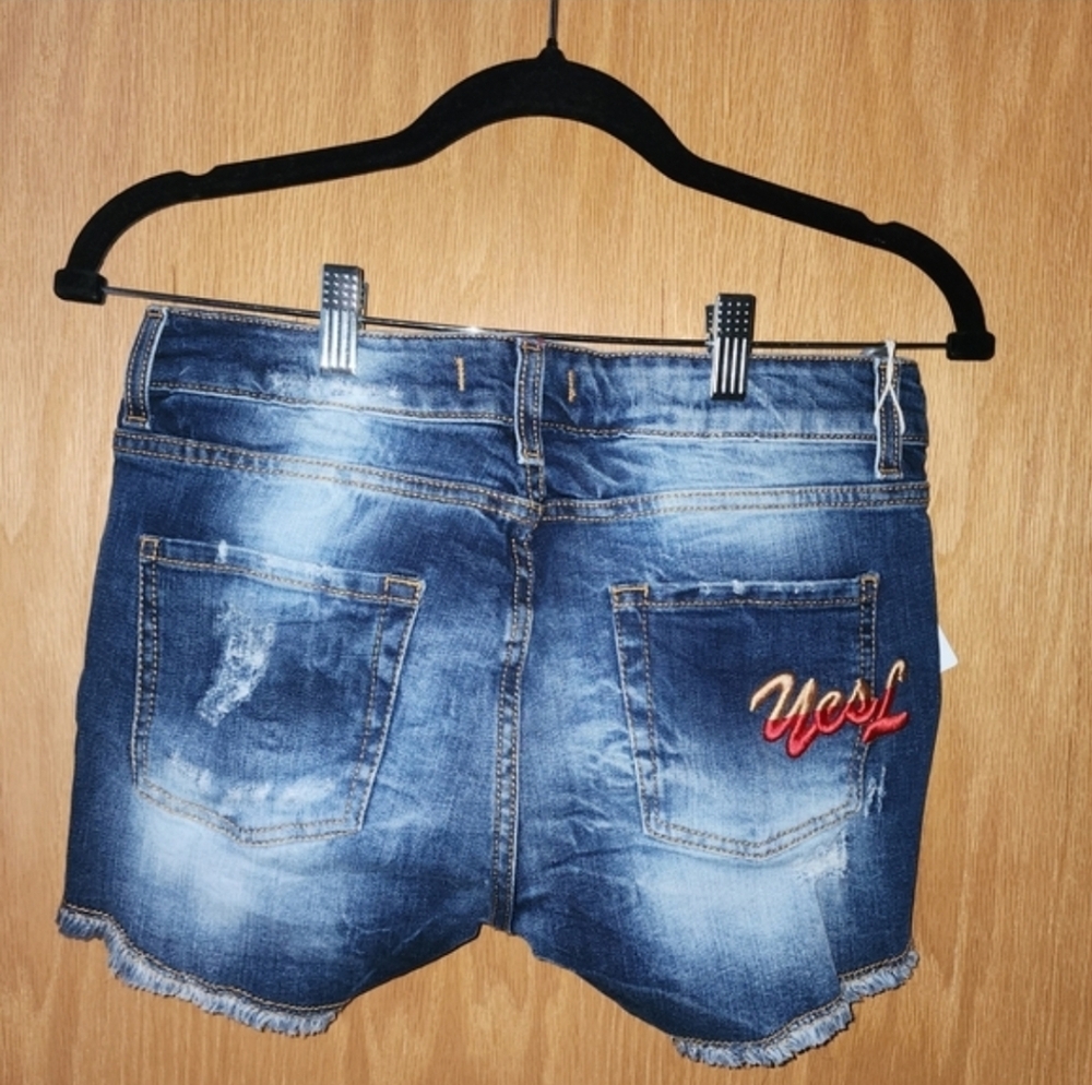 NWT $100 Yes London Italian Made Women's Blue Denim Shorts Size Medium-27